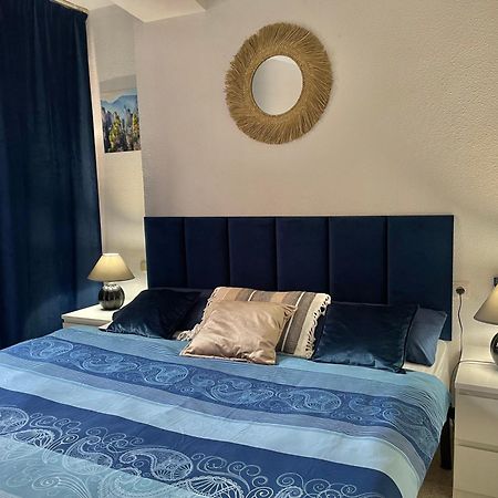 Flamenco Chill Apartment Torrevieja Kültér fotó